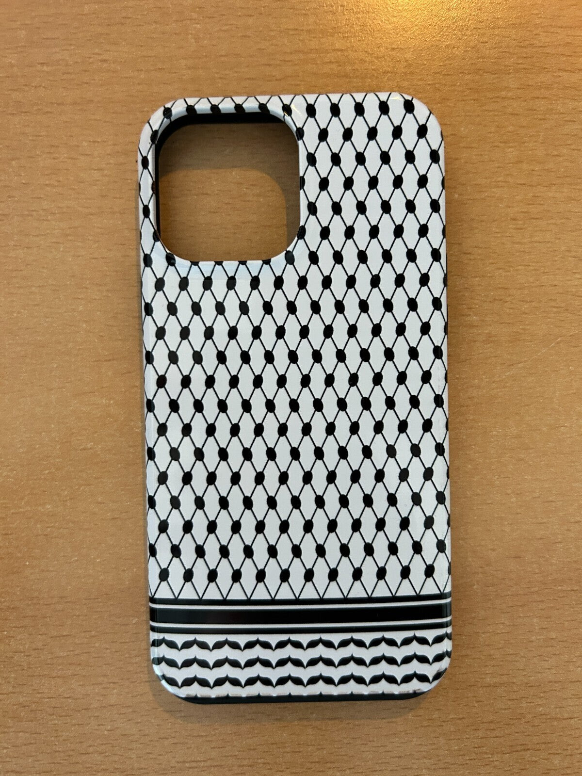 Palestine – iPhone 13 Pro Max, Hülle, Keffiyeh Design, Flagge, Schutzhülle