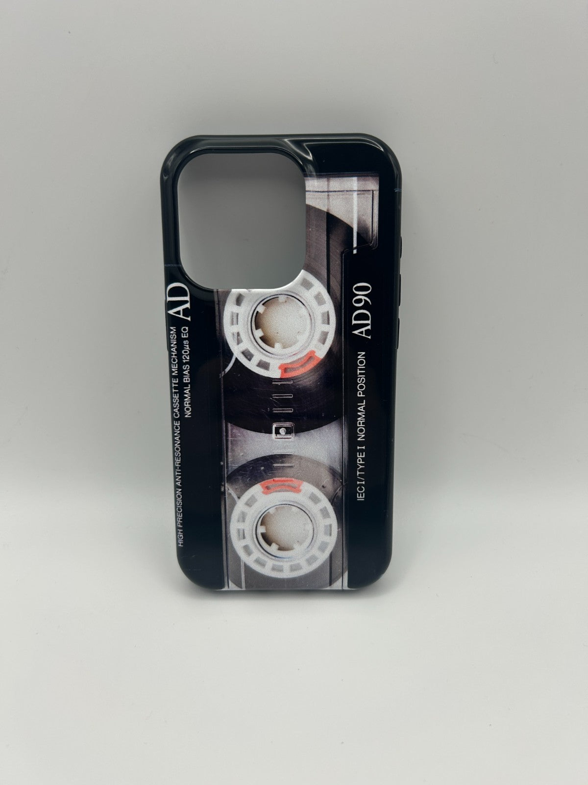 Hülle iPhone 15 Pro Retro Kassette Case Handyhülle Vintage Cassette Tape Schwarz